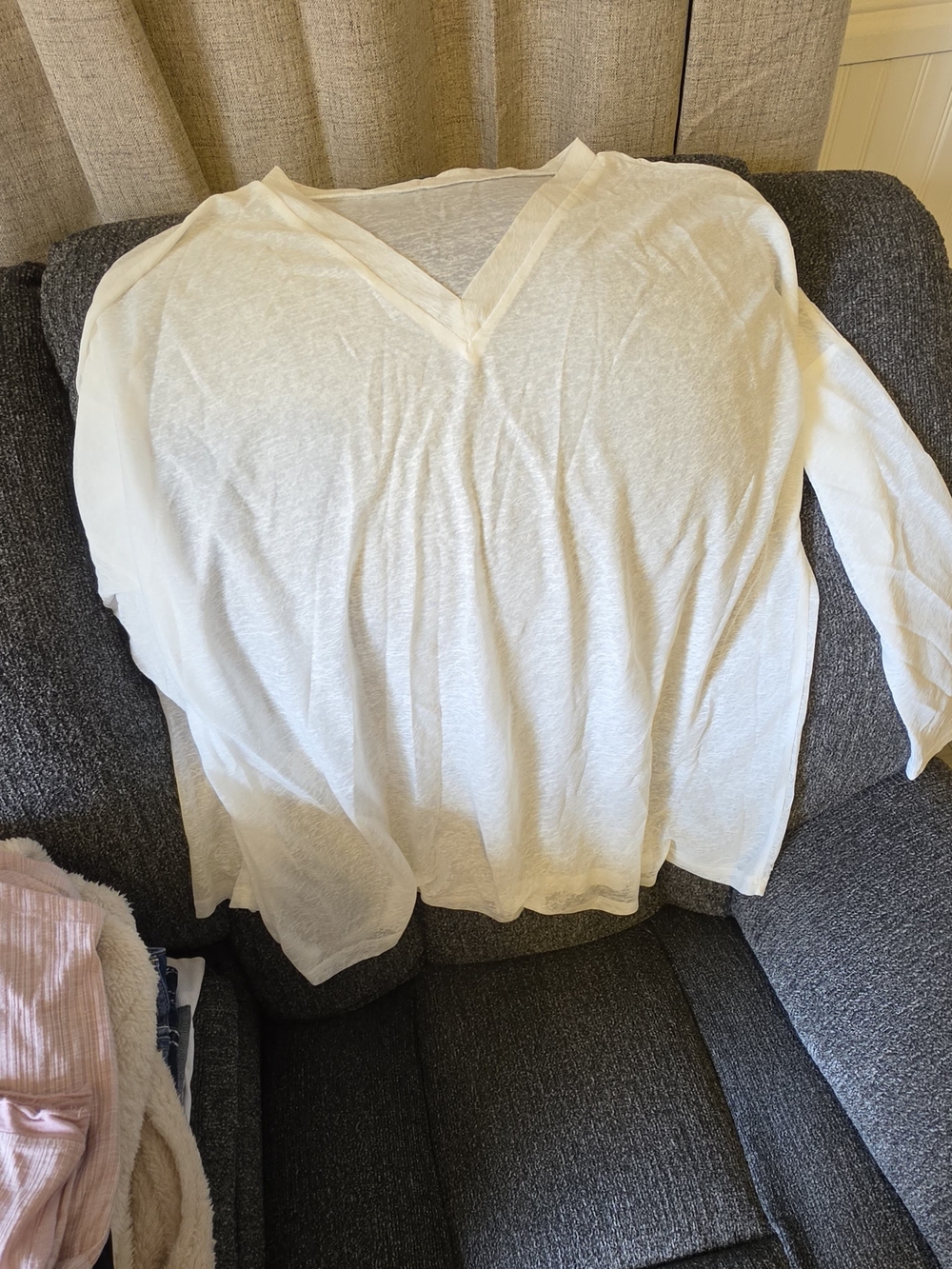 SHEIN White V-Neck Lightweight Long Sleeve Top